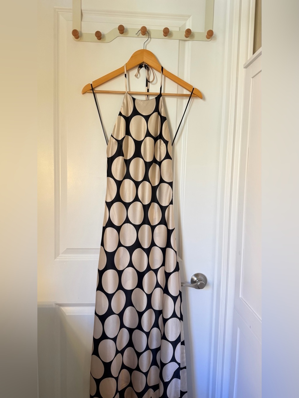 Reformation Jeany Silk Dress In Full Moon Dot, NEW WITHOUT TAGS, NEVER WORN. - Picture 8 of 14